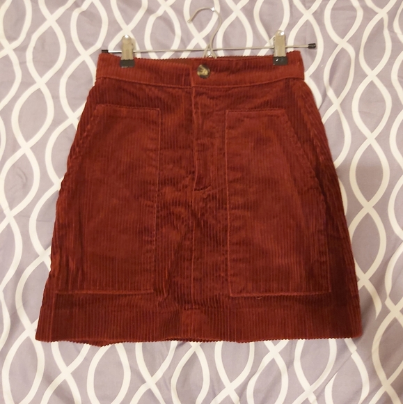 new h&m skirt - Picture 1 of 3